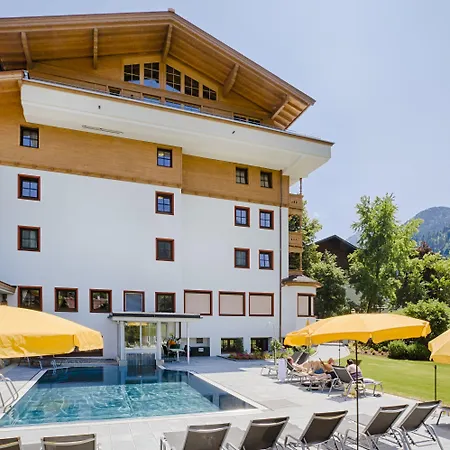 מלון Der Postwirt 4*