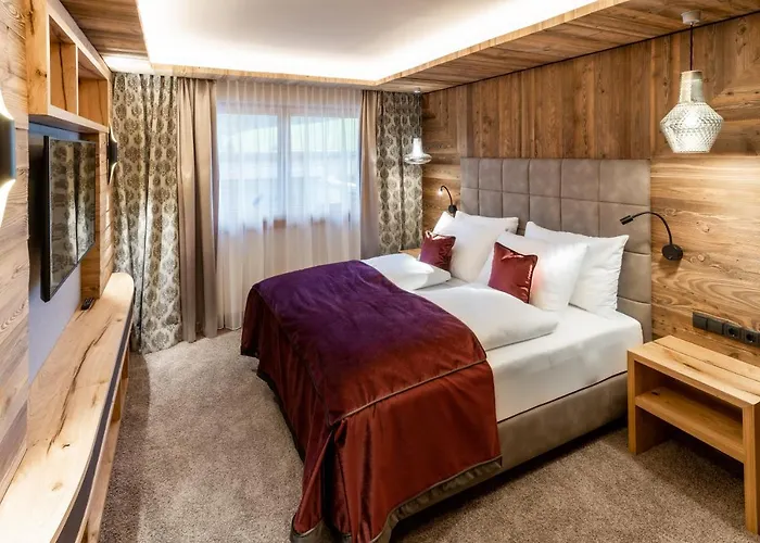 Hotel Der Postwirt - Alpen Lifestyle Mit Tradition 4*